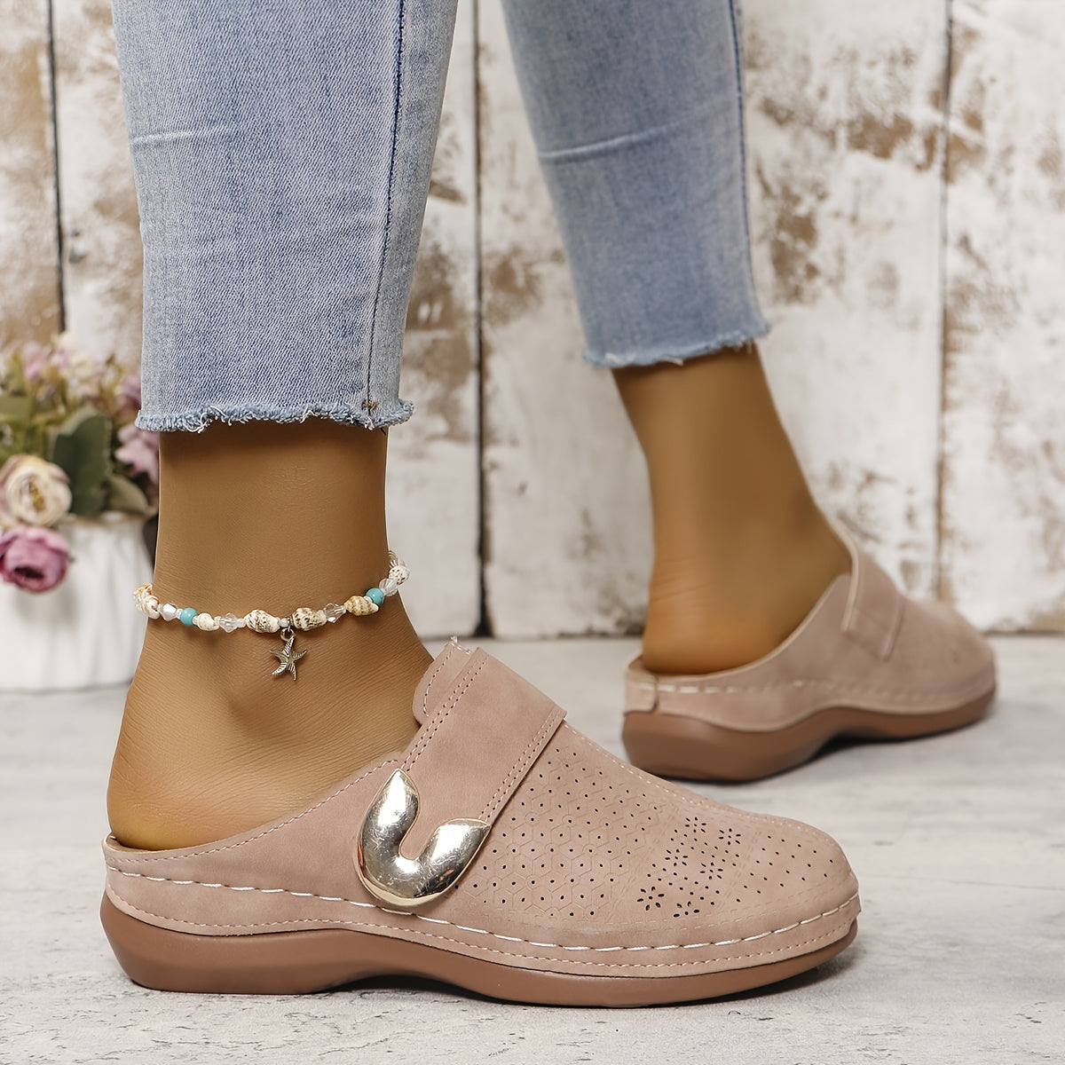 Valentina | Women's Perforated Textured Mule