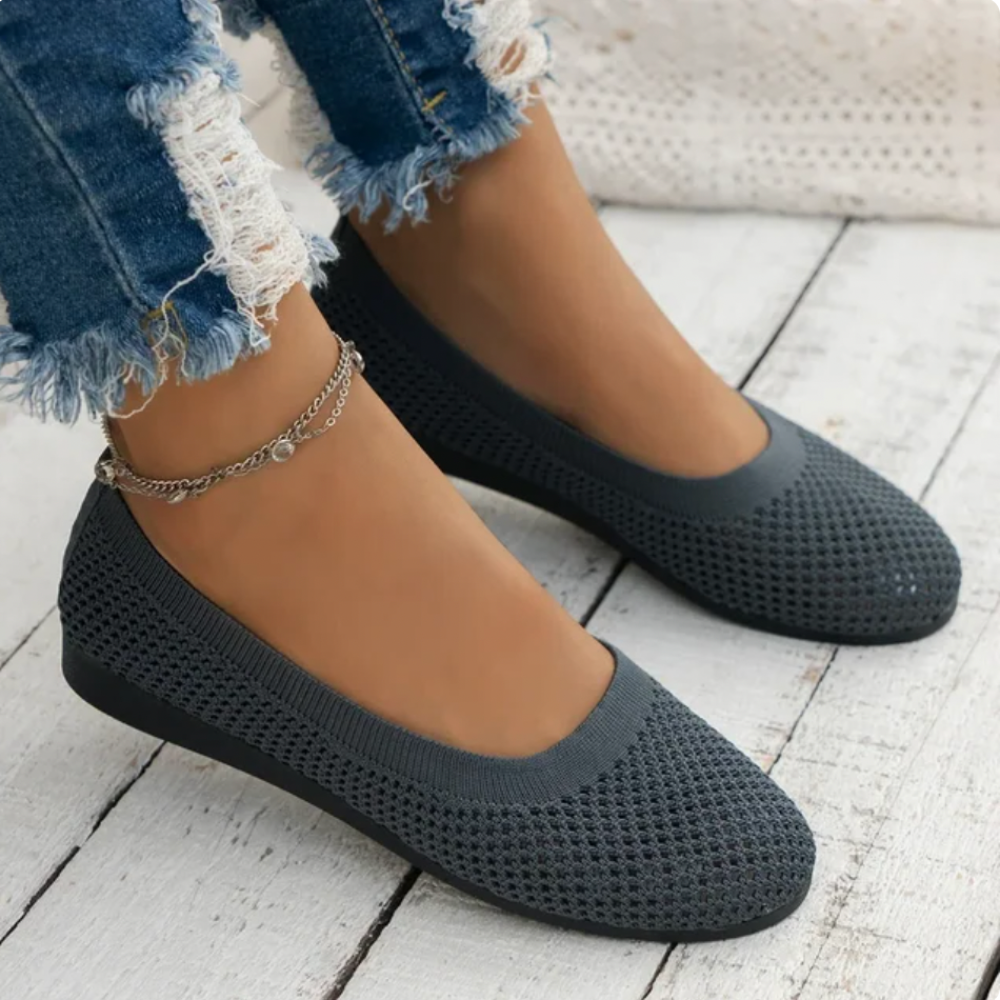 Astrid | Women's Mesh Wide Fit Flat Shoe