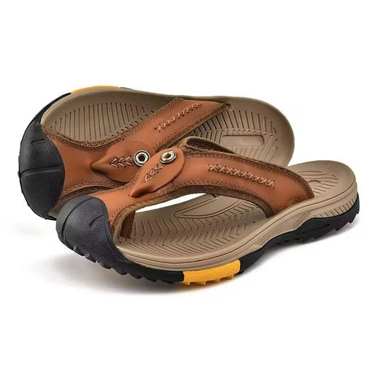 Desmond | Men's Smooth Round Toe Flip Flop