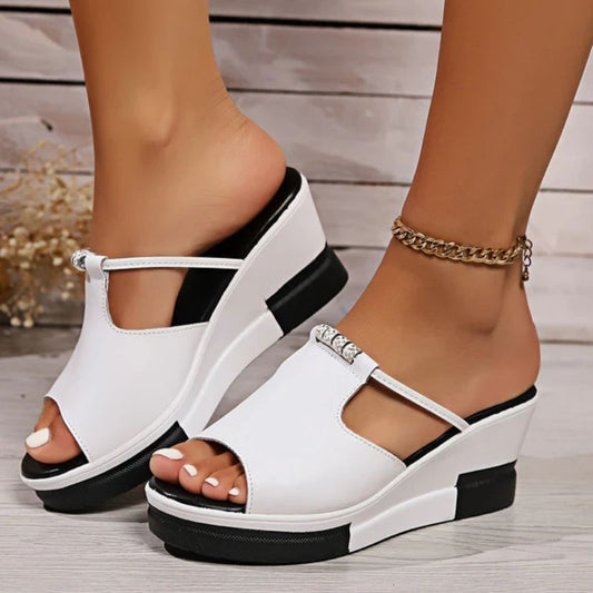 Wilhelmina | Women's Flat Profile Slip on Sandal