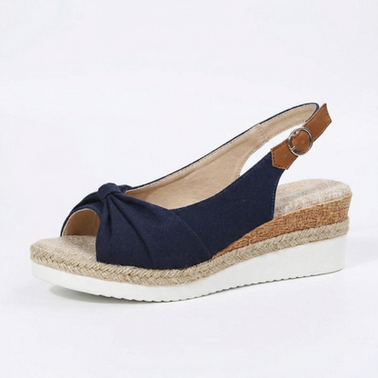 Ylva | Women's Knot Textured Sandal