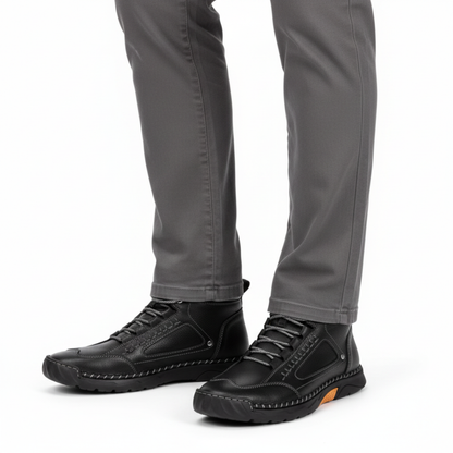 Hamish | Men's Smooth Wide Fit Hiking Boot