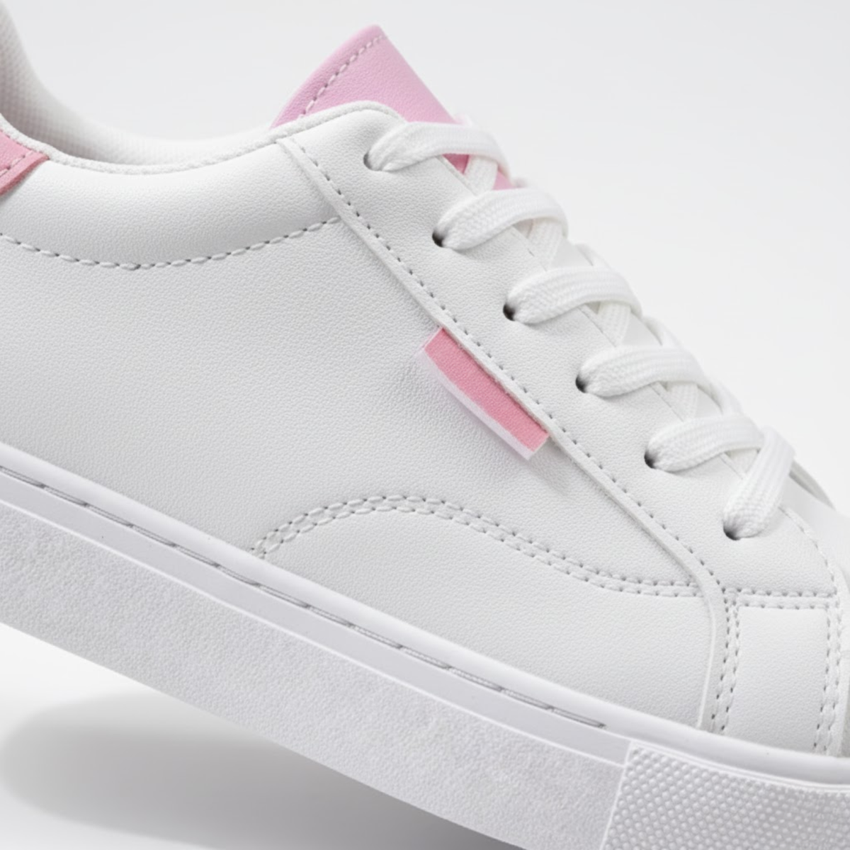 Ludmila | Women's Canvas Wide Fit Sneaker