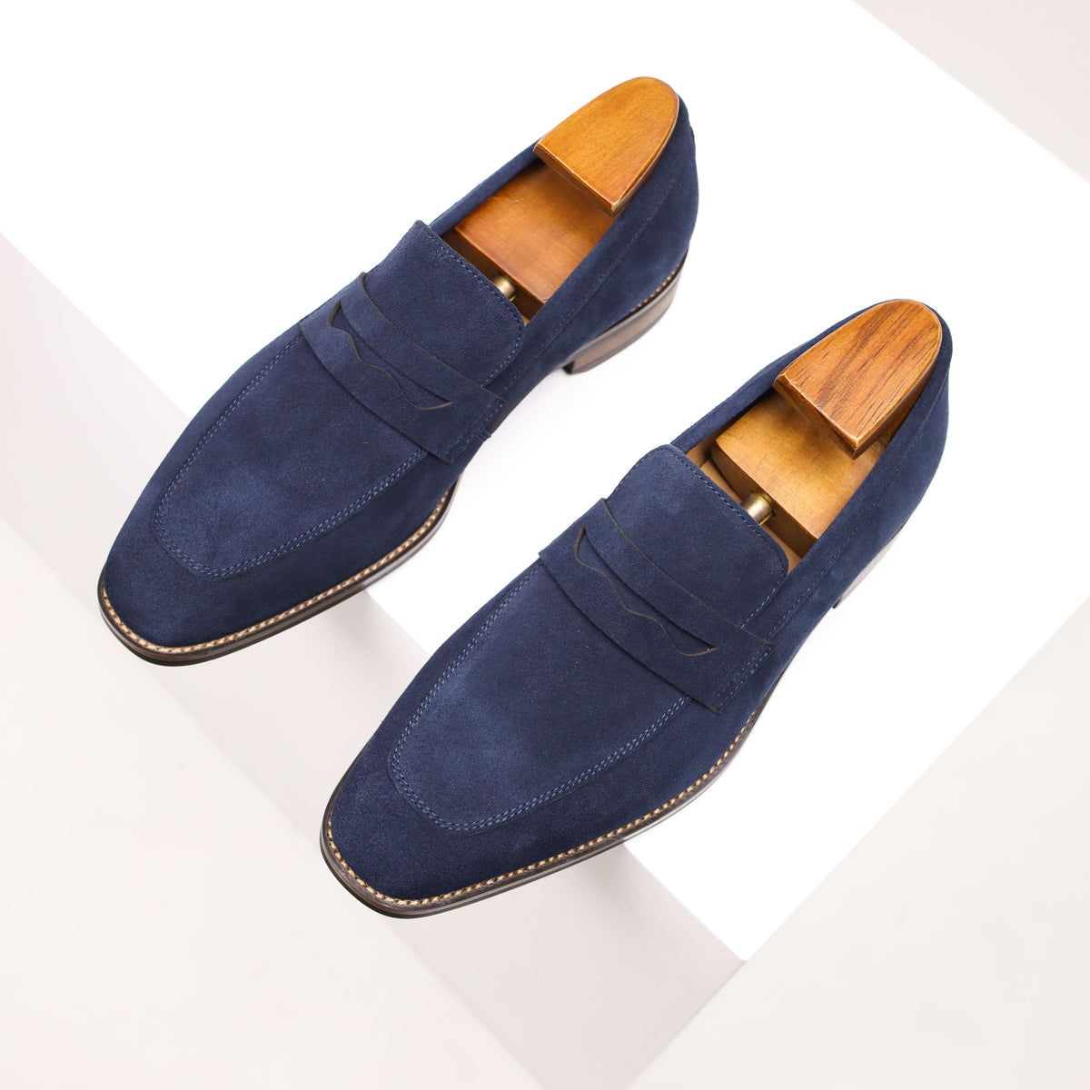 Frederik | Men's Suede Lace Up Loafer