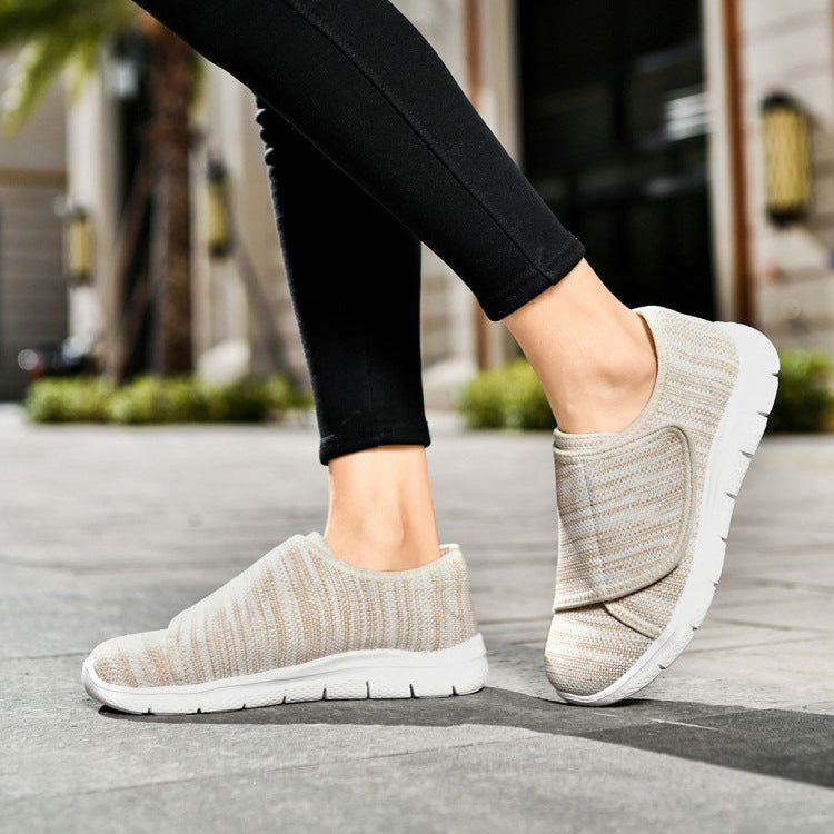 Avery | Women's Mesh Wide Fit Sneaker