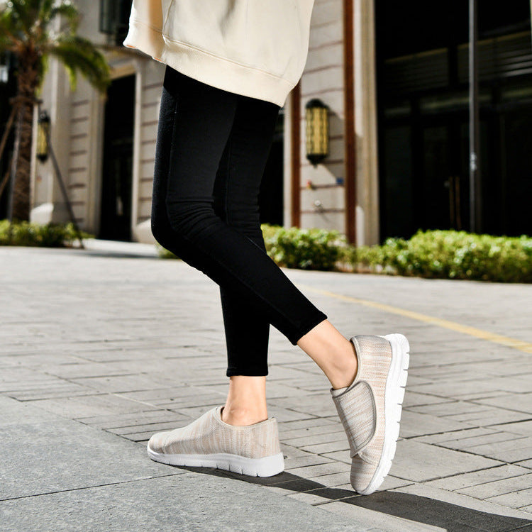 Avery | Women's Mesh Wide Fit Sneaker