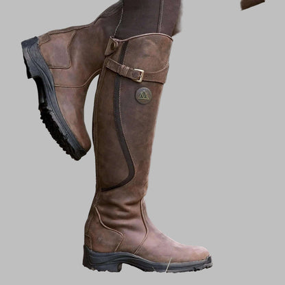 Emmeline | Women's Smooth Buckle Strap Hiking Boot