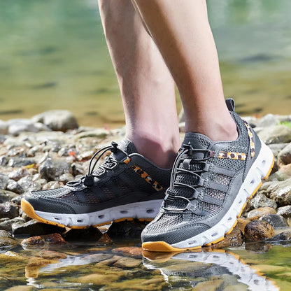 Cyril | Men's Textured Mesh Sneaker