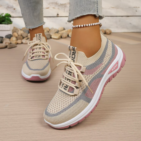 Claudia | Women's Contoured Sneaker