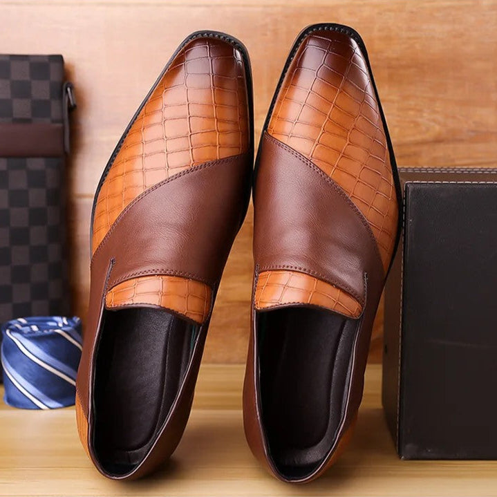 Eduardo | Men's Textured Leather Loafer