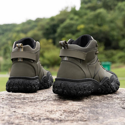Sylvester | Men's Smooth Wide Fit Hiking Boot