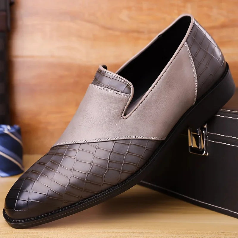 Eduardo | Men's Textured Leather Loafer