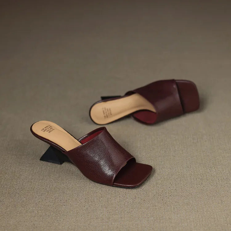 Gwendolyn | Women's Leather Square Toe Slide