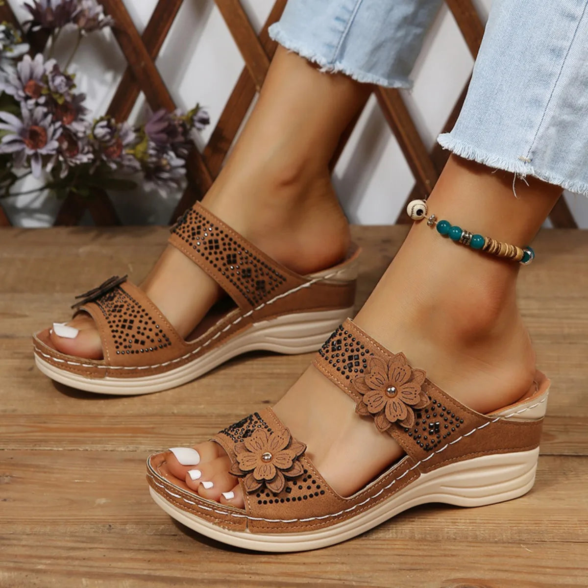 Carina | Women's Floral Print Perforated Slide