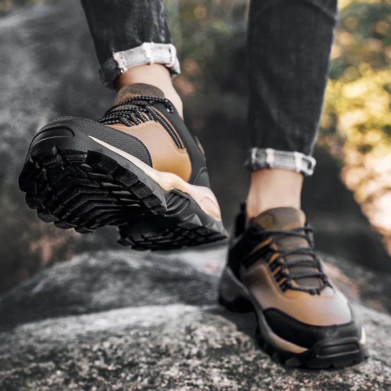 Ignaz | Men's Microfibre Lace Up Hiking Shoe