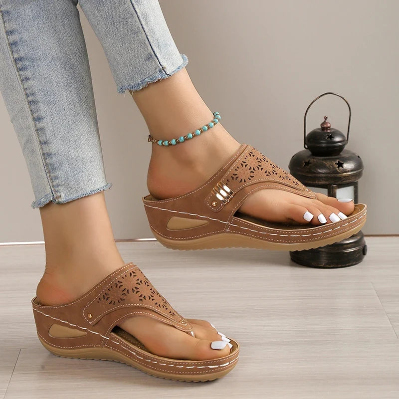 Inga | Women's Leather Look Slip on Flip Flop