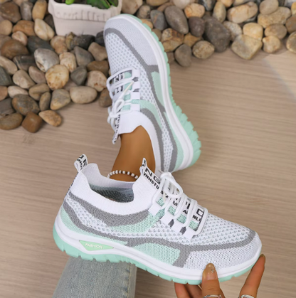 Claudia | Women's Contoured Sneaker