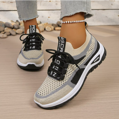 Claudia | Women's Contoured Sneaker