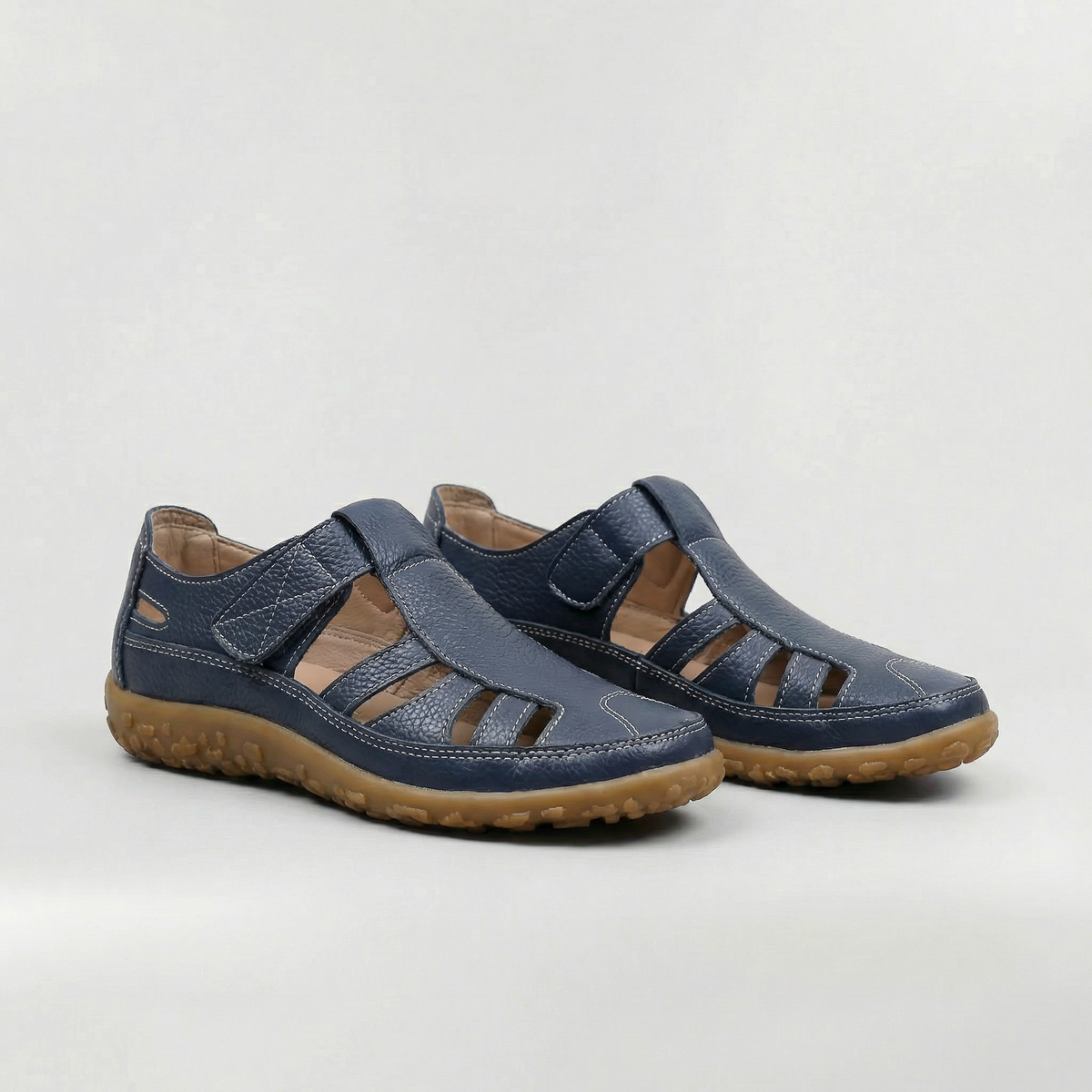 Miranda | Women's Textured Smooth Sneaker
