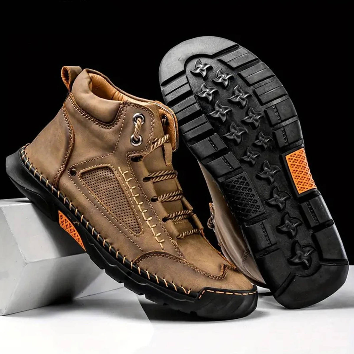 Caleb | Men's Leather Wide Fit Hiking Boot