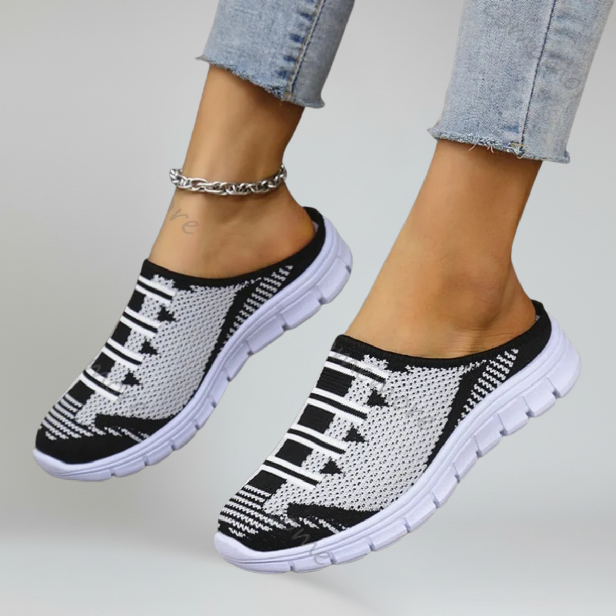 Fanny | Women's Patchwork Mesh Slide