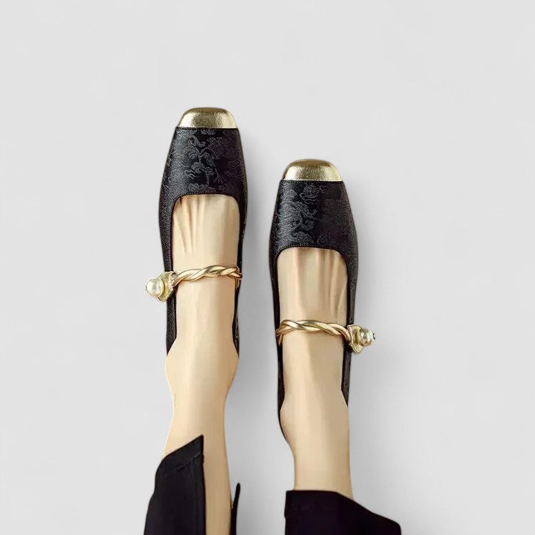 Nerissa | Women's Textured Square Toe Dress Shoe