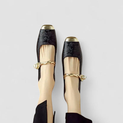 Nerissa | Women's Textured Square Toe Dress Shoe
