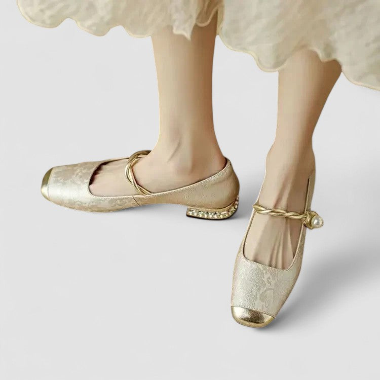 Nerissa | Women's Textured Square Toe Dress Shoe