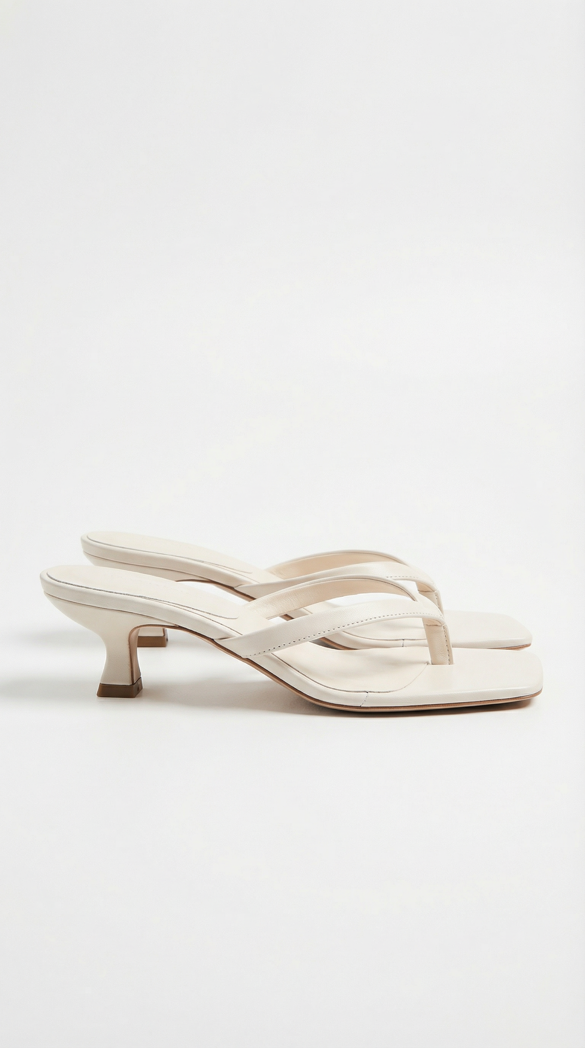 Lidia | Women's Square Toe Flat Profile Flip Flop