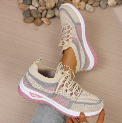 Claudia | Women's Contoured Sneaker